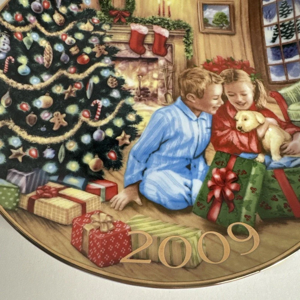 Avon 2009 Christmas Plate 